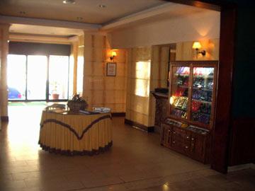 Metropole Hotel Qawra Extérieur photo